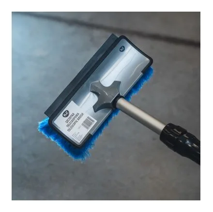 Brosse télescopique